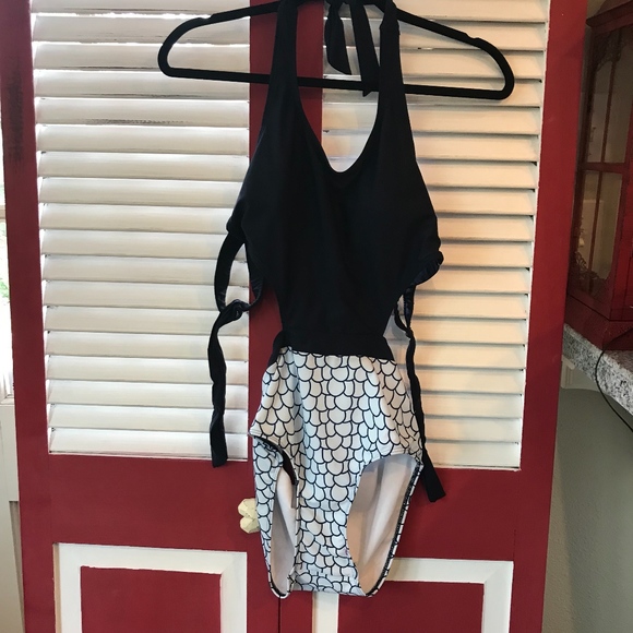 C Apparel Other - (5 for $20) C Apparel Bathing Suit Sexy!